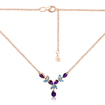 З напівдорогоцінним камінням