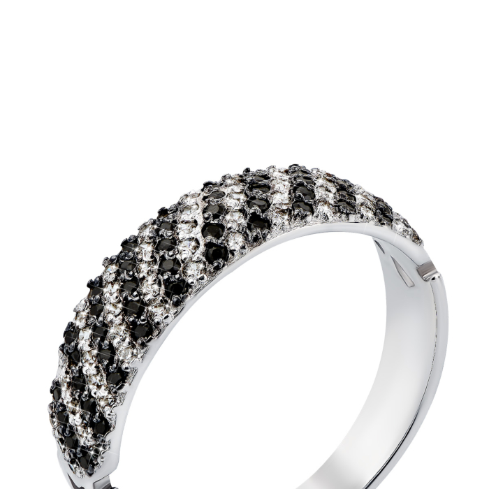 12345 Срібна каблучка з фіанітами (00526/12/1/7 (с00526/ч) 12345 грн1,947 12345